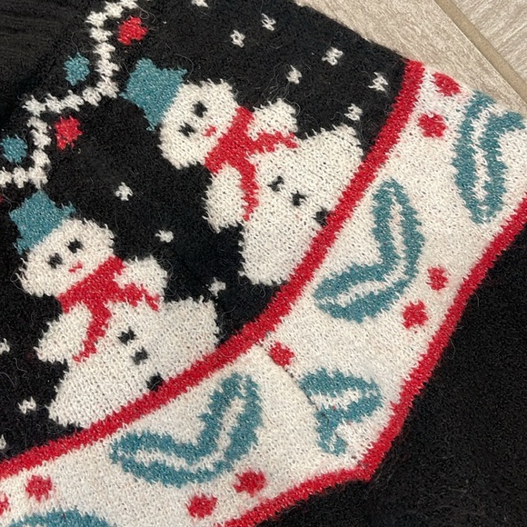 Maurices snowman sweater - Picture 3 of 3